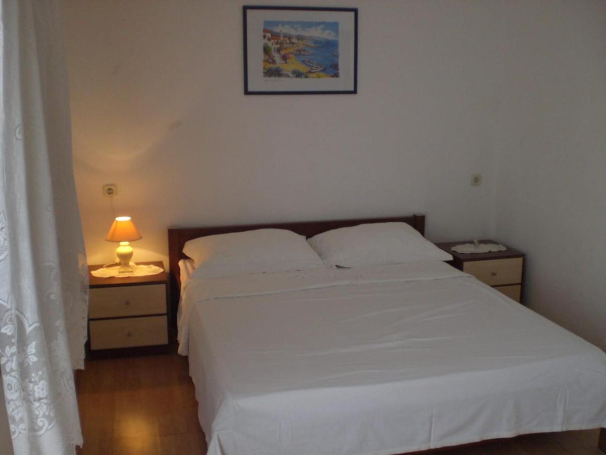 Apartmani Vesna Vir Exterior foto